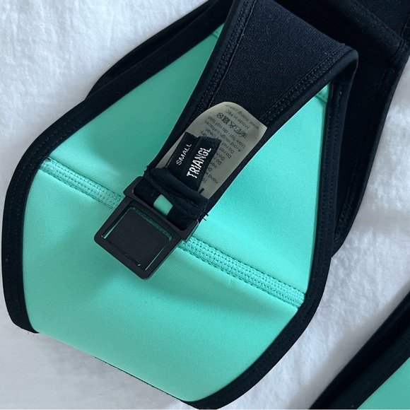 Triangl Bikini - Picture 4 of 4